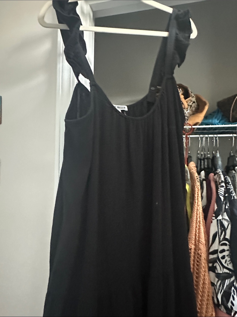 Steve Madden Black Ruffle-Shoulder Tank Top